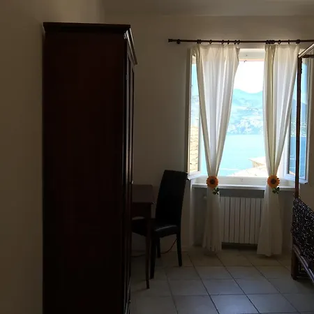 Bed & Breakfast Montees Brenzone sul Garda