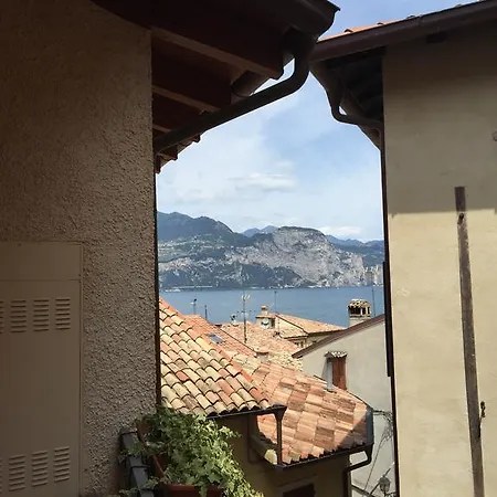 Montees Bed & Breakfast Brenzone sul Garda