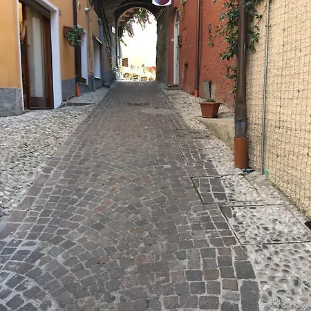 Montees Frühstückspension